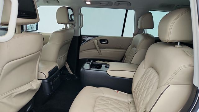 2022 Nissan Armada 4x4 Platinum with Captain's Chair Package (7 Seater) - 22954113 - 21