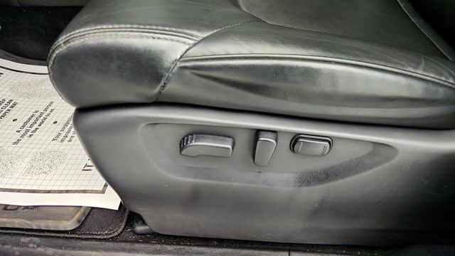 2022 Nissan Armada 4x4 SV w/ Appearance Pkg, Power Liftgate & 20'' Alloy Wheels - 22996188 - 10