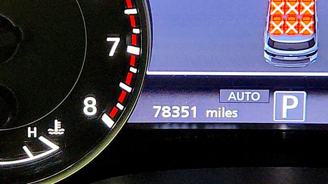 2022 Nissan Armada 4x4 SV w/ Appearance Pkg, Power Liftgate & 20'' Alloy Wheels - 22996188 - 14