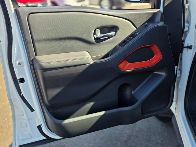 2022 Nissan Frontier Crew Cab 4x2 PRO-X Automatic - 22979919 - 24