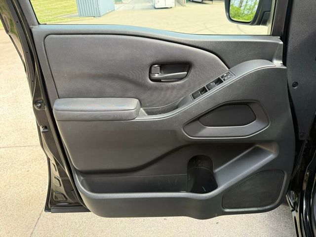 2022 Nissan Frontier Crew Cab 4x2 S Automatic - 22998981 - 8