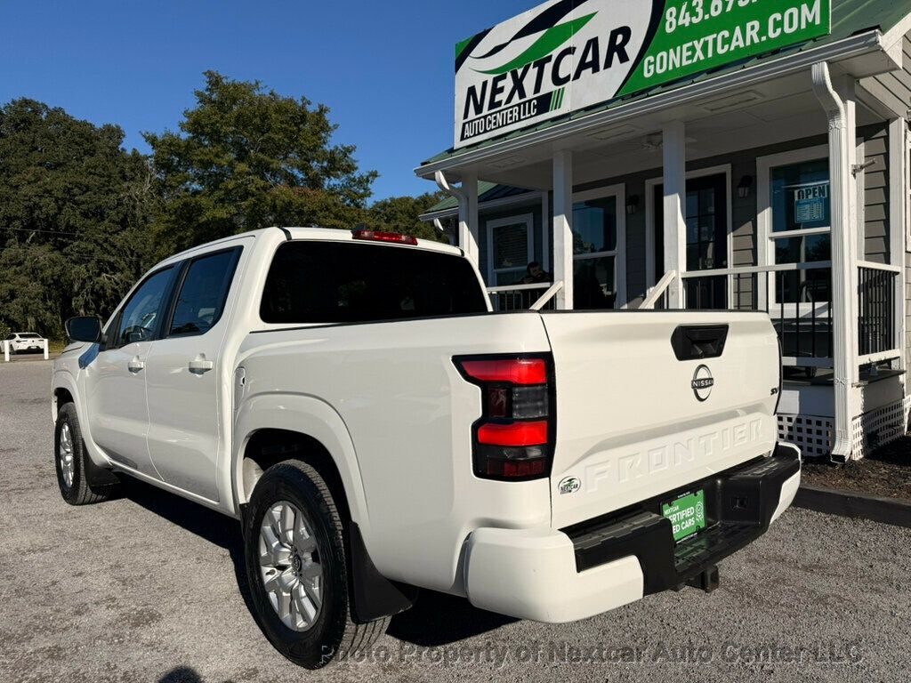 2022 Nissan Frontier Crew Cab SV photo 3