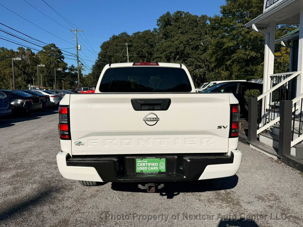 2022 Nissan Frontier Crew Cab SV photo 4