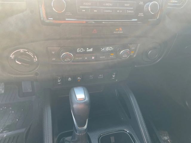 2022 Nissan Frontier Crew Cab 4x4 PRO-4X Automatic - 22989156 - 13