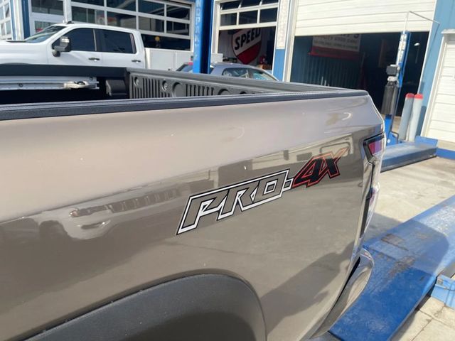 2022 Nissan Frontier Crew Cab 4x4 PRO-4X Automatic - 22989156 - 18