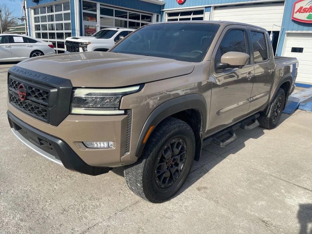 2022 Nissan Frontier Crew Cab 4x4 PRO-4X Automatic - 22989156 - 3