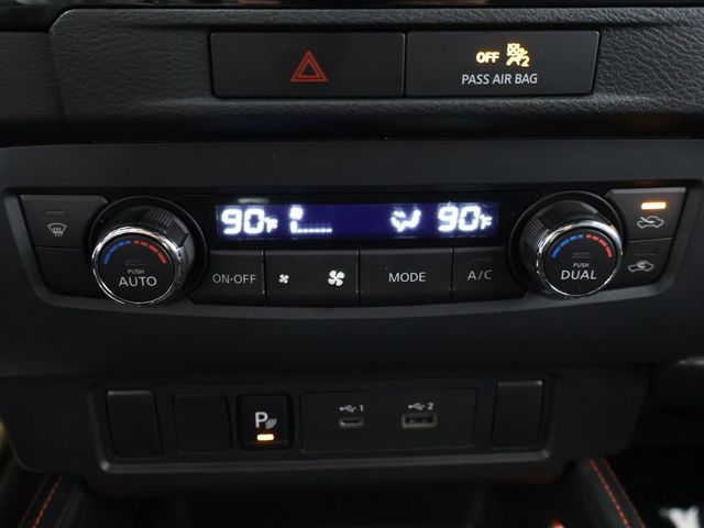 2022 Nissan Frontier Crew Cab 4x4 PRO-4X Automatic - 22945553 - 46