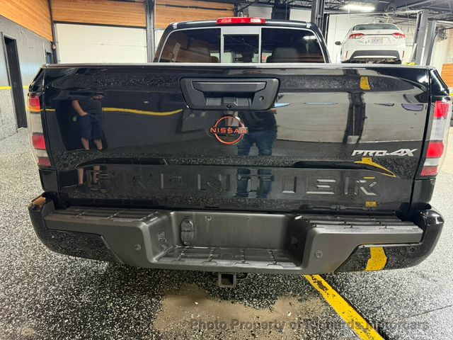 2022 Nissan Frontier Crew Cab 4x4 PRO-4X Automatic - 23014212 - 3