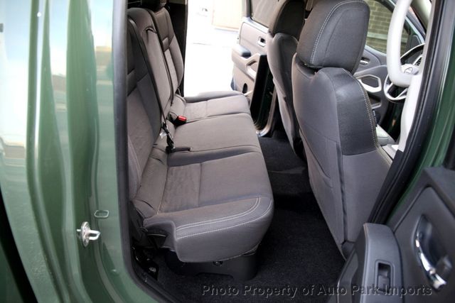 2022 Nissan Frontier Crew Cab 4x4 SV Automatic - 22944958 - 33