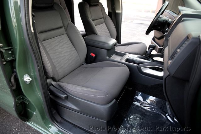 2022 Nissan Frontier Crew Cab 4x4 SV Automatic - 22944958 - 35