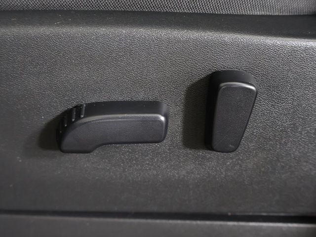 2022 Nissan Frontier Crew Cab 4x4 SV Automatic - 22962266 - 28