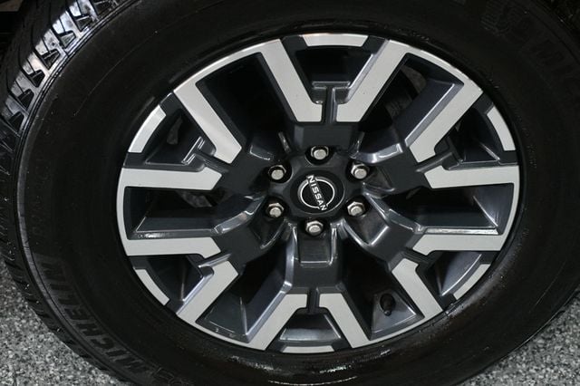 2022 Nissan Frontier Crew Cab 4x4 SV Automatic - 23029218 - 17