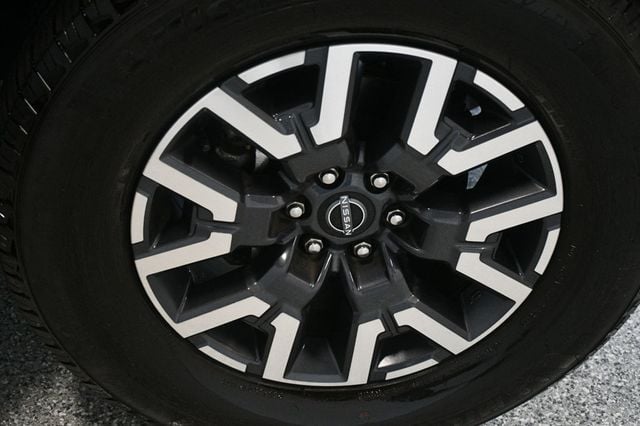 2022 Nissan Frontier Crew Cab 4x4 SV Automatic - 23029218 - 19