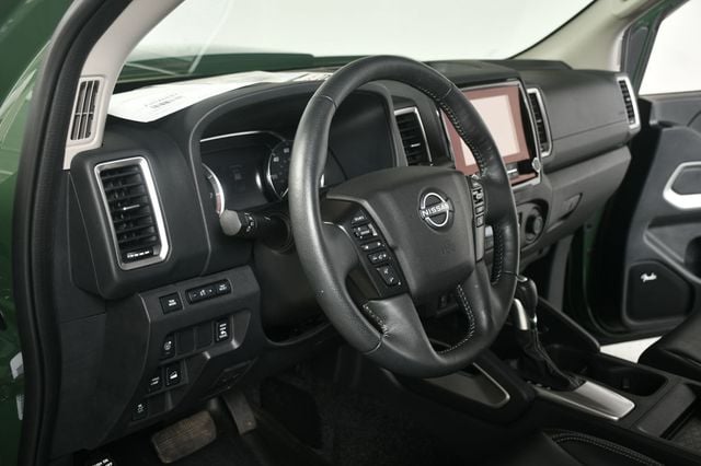 2022 Nissan Frontier Crew Cab 4x4 SV Automatic - 23029218 - 24