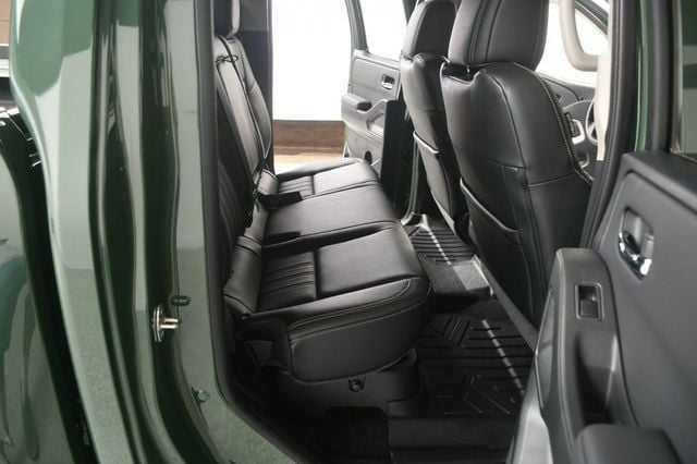2022 Nissan Frontier Crew Cab 4x4 SV Automatic - 23029218 - 35