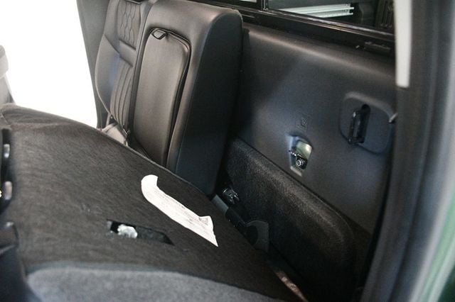 2022 Nissan Frontier Crew Cab 4x4 SV Automatic - 23029218 - 39