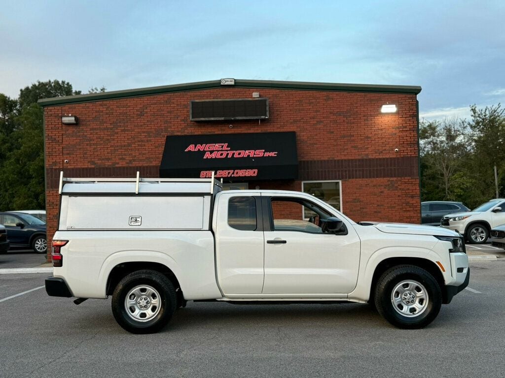 2022 Nissan Frontier King Cab photo 2