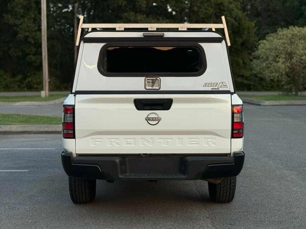 2022 Nissan Frontier King Cab photo 4