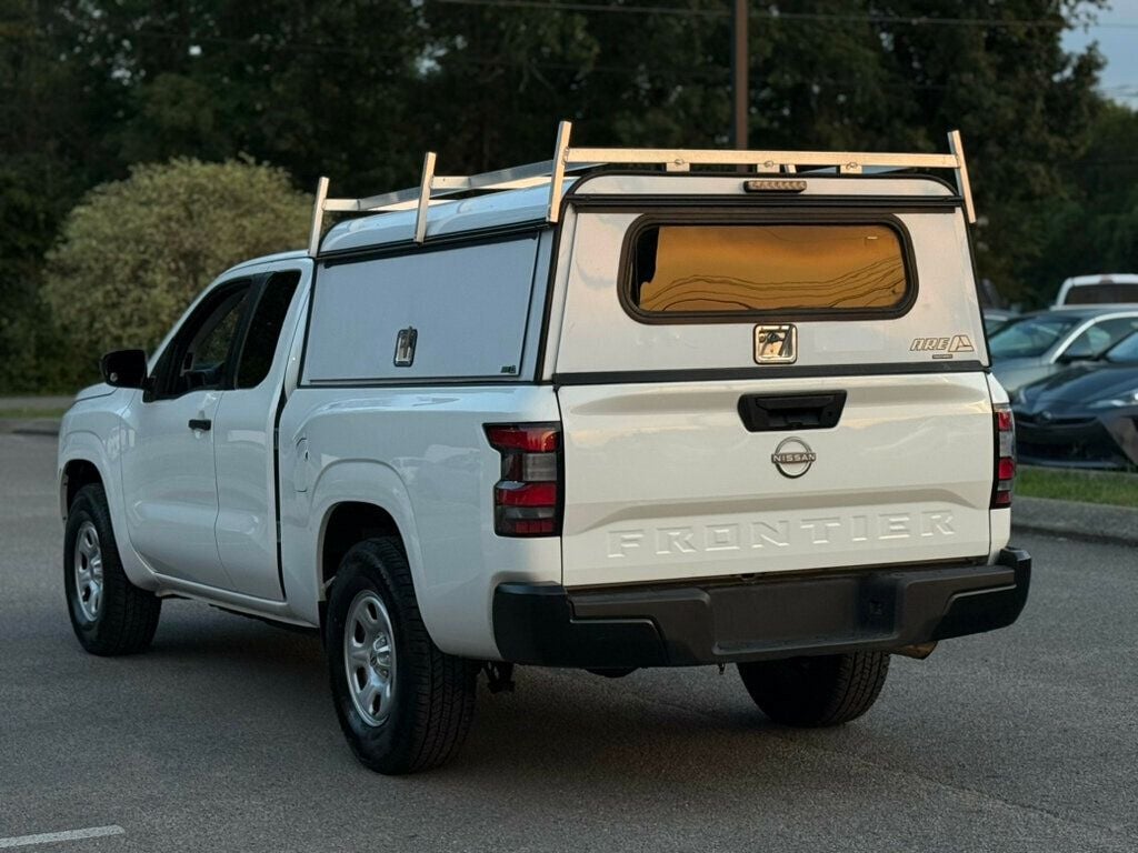 2022 Nissan Frontier King Cab photo 5