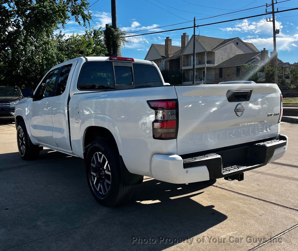 2022 Nissan Frontier King Cab 4x4 SV Automatic - 23093551 - 9