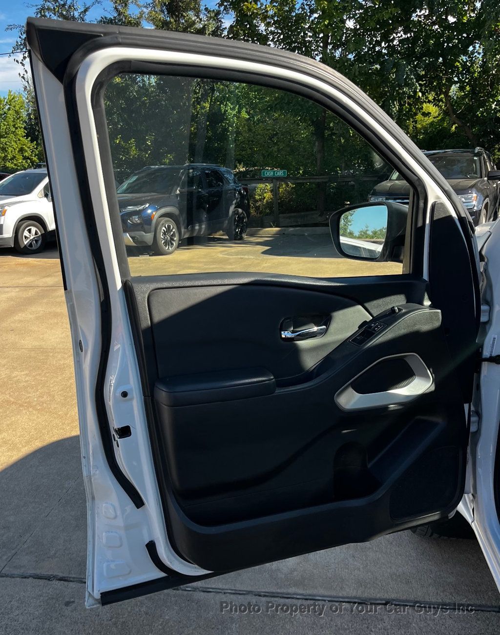 2022 Nissan Frontier King Cab 4x4 SV Automatic - 23093551 - 27