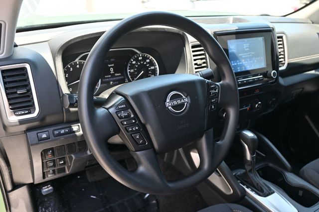 2022 Nissan Frontier King Cab 4x4 SV Technology Package  - 23048785 - 10