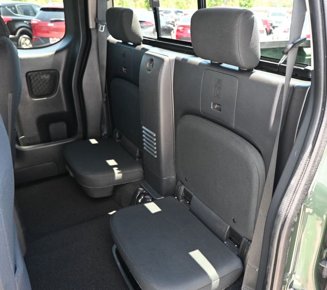 2022 Nissan Frontier King Cab 4x4 SV Technology Package  - 23048785 - 16
