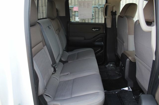 2022 Nissan Frontier ONE OWNER SV CREW CAB W/COMFORT/CONVENIENCE PKG, TECH PKG - 23002383 - 9