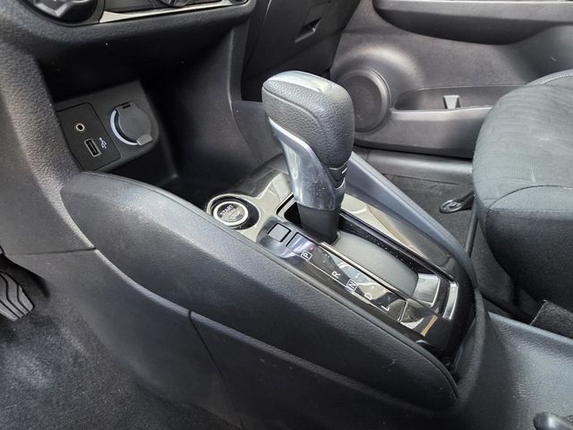 2022 Nissan Kicks S FWD - 23073412 - 16