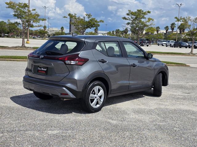 2022 Nissan Kicks S FWD - 23073412 - 4