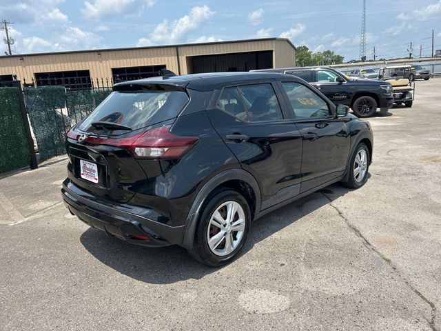 2022 Nissan Kicks S FWD - 23059457 - 3