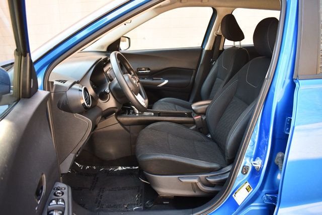 2022 Nissan Kicks SV FWD - 23000667 - 17
