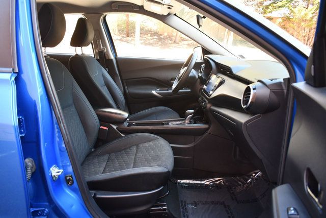 2022 Nissan Kicks SV FWD - 23000667 - 27