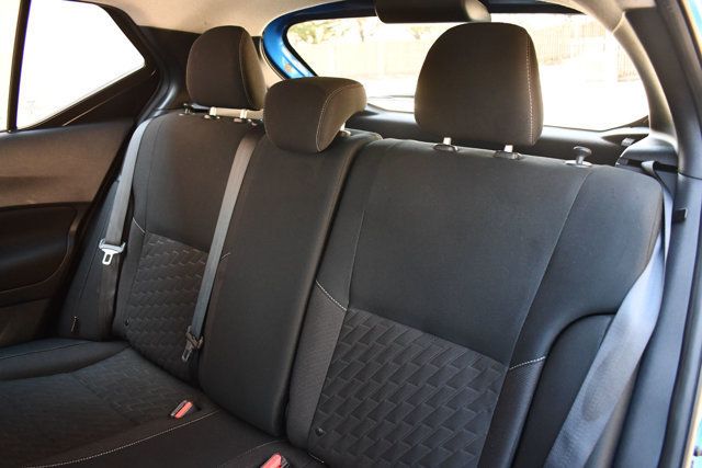 2022 Nissan Kicks SV FWD - 23000667 - 33