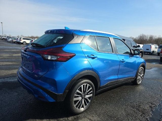2022 Nissan Kicks SV FWD - 23000667 - 3