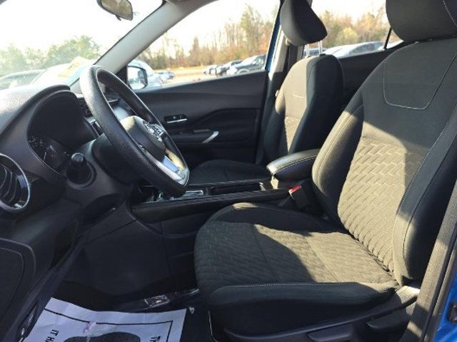 2022 Nissan Kicks SV FWD - 23000667 - 5