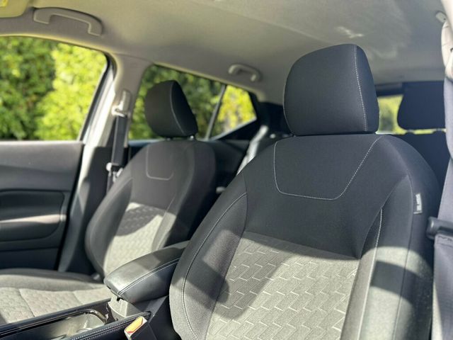 2022 Nissan Kicks SV FWD - 22922534 - 13