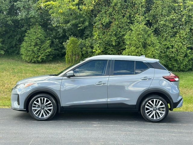 2022 Nissan Kicks SV FWD - 22922534 - 2