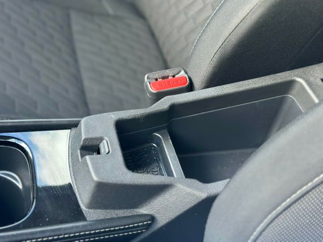 2022 Nissan Kicks SV FWD - 22922534 - 37