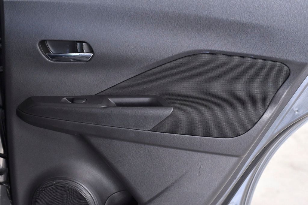 2022 Nissan Kicks SV FWD - 22379210 - 14