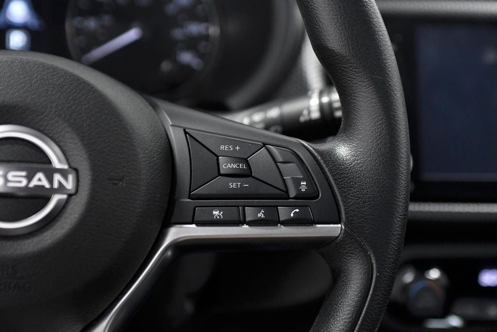 2022 Nissan Kicks SV FWD - 22379210 - 21