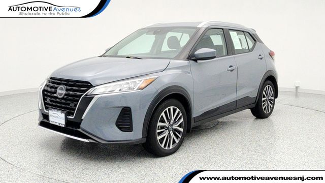 2022 Nissan Kicks SV with Spoiler & Illuminated Kick Plates - 22954478 - 0