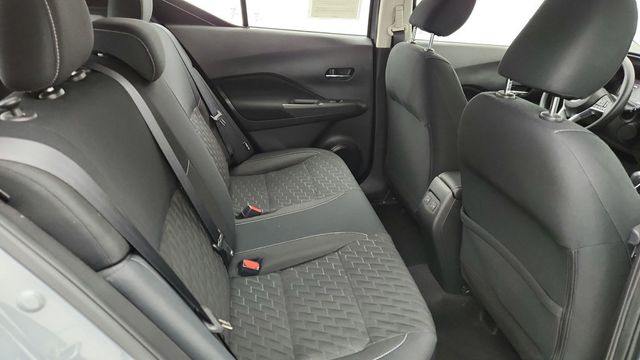 2022 Nissan Kicks SV with Spoiler & Illuminated Kick Plates - 22954478 - 20