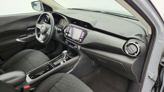 2022 Nissan Kicks SV with Spoiler & Illuminated Kick Plates - 22954478 - 22