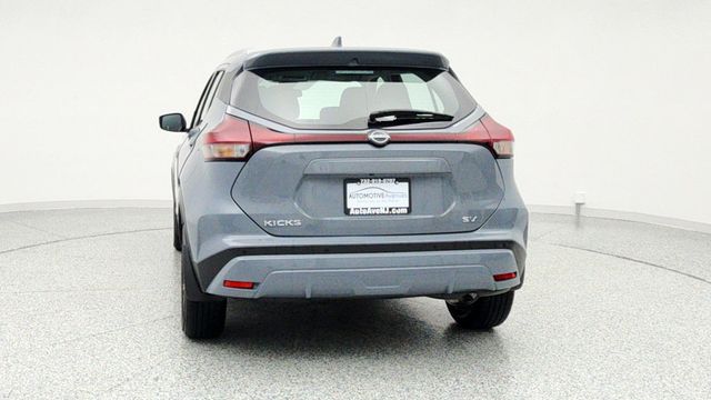 2022 Nissan Kicks SV with Spoiler & Illuminated Kick Plates - 22954478 - 5