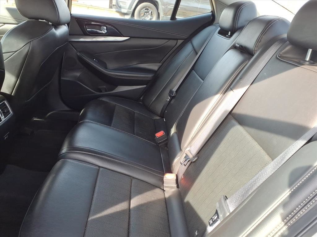 2022 Nissan Maxima SV CVT - 22966643 - 18