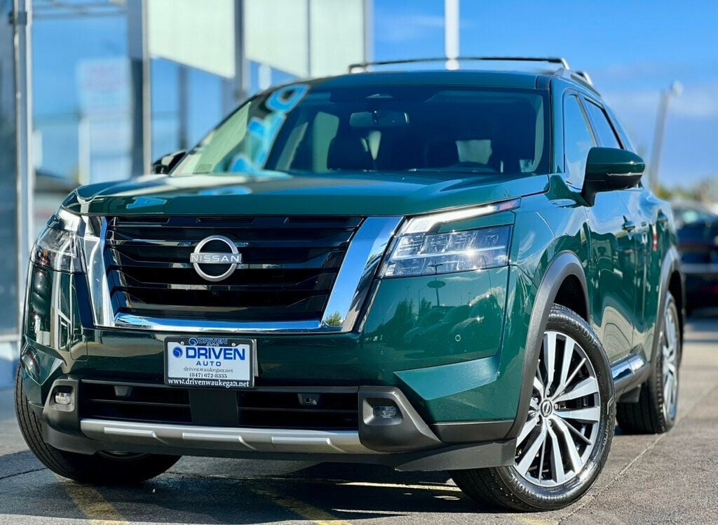 2022 Nissan Pathfinder Platinum 4WD - 22923640 | Video 1