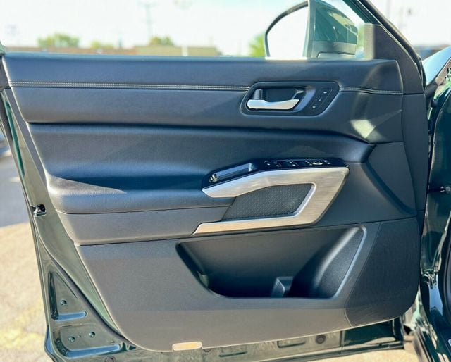 2022 Nissan Pathfinder Platinum 4WD - 22923640 - 9