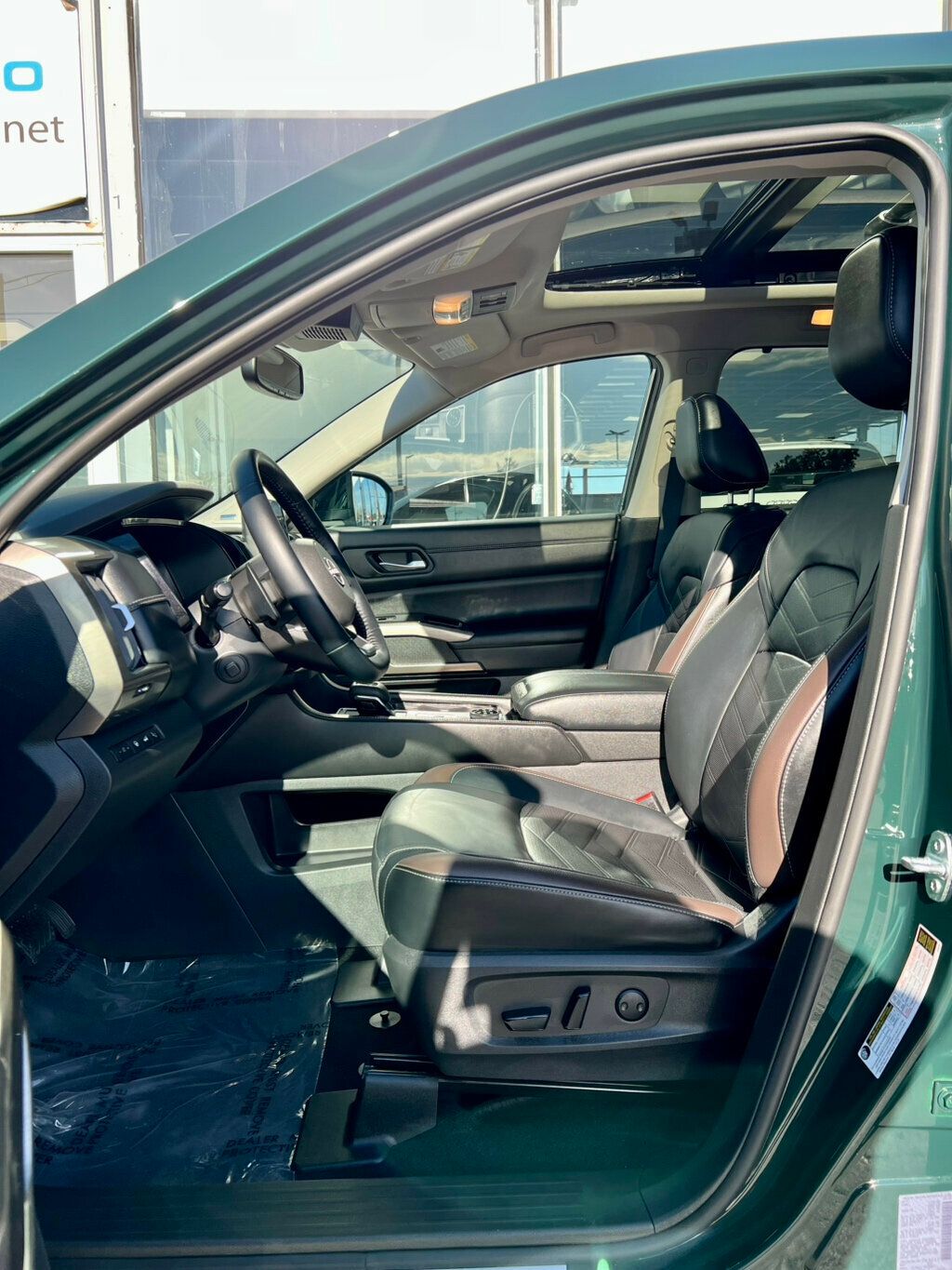 2022 Nissan Pathfinder Platinum 4WD - 22923640 - 11