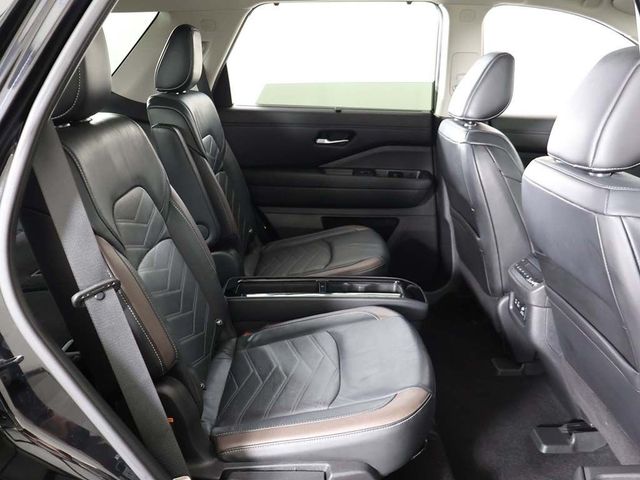 2022 Nissan Pathfinder Platinum 4WD - 23075627 - 41